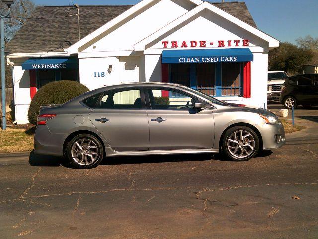 photo of 2013 Nissan Sentra