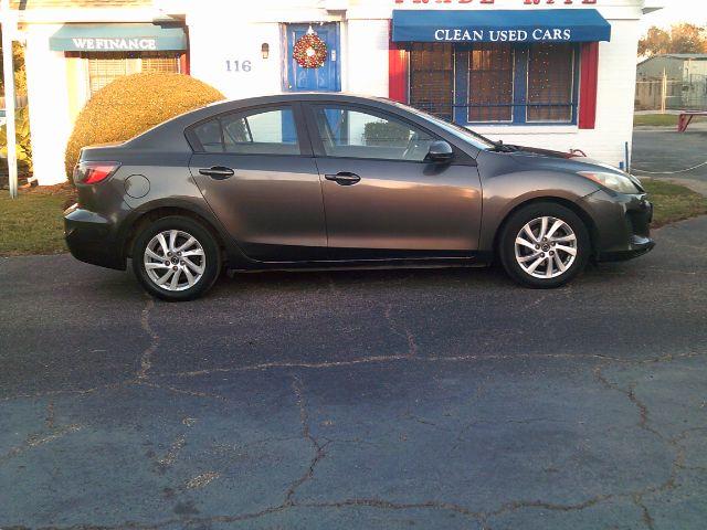 photo of 2013 Mazda MAZDA3