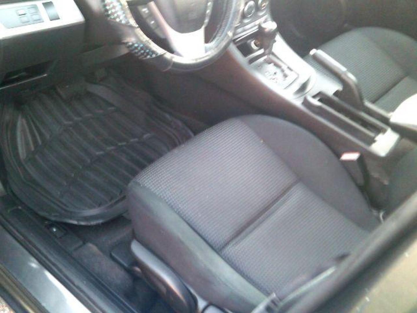 2013 Dolphin Gray Mica /Black Mazda MAZDA3 i Touring AT 4-Door (JM1BL1V7XD1) with an 2.0L L4 DOHC 16V engine, 5-Speed Automatic transmission, located at 116 N. Frazier Street, Conroe, TX, 77301, (936) 647-0690, 30.308662, -95.460480 - Photo#7