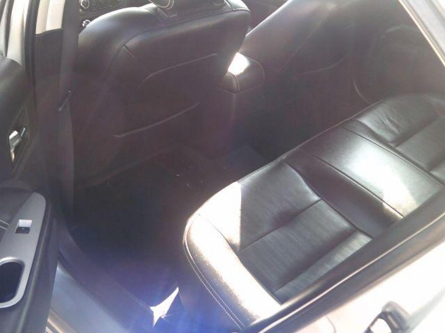 2012 Ingot Silver Metallic /Charcoal Black Leather Interior Ford Fusion SPORT (3FAHP0KC6CR) with an 3.5L V6 DOHC 24V engine, located at 116 N. Frazier Street, Conroe, TX, 77301, (936) 647-0690, 30.308662, -95.460480 - Photo#6
