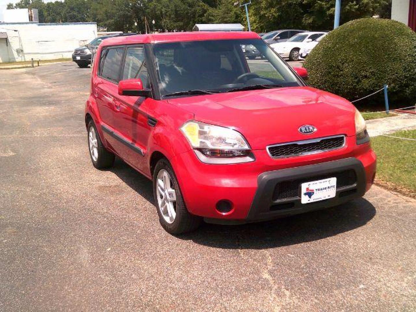 2010 RED /Black Cloth Interior Kia Soul + (KNDJT2A26A7) with an 2.0L L4 DOHC 16V engine, located at 116 N. Frazier Street, Conroe, TX, 77301, (936) 647-0690, 30.308662, -95.460480 - Photo#1