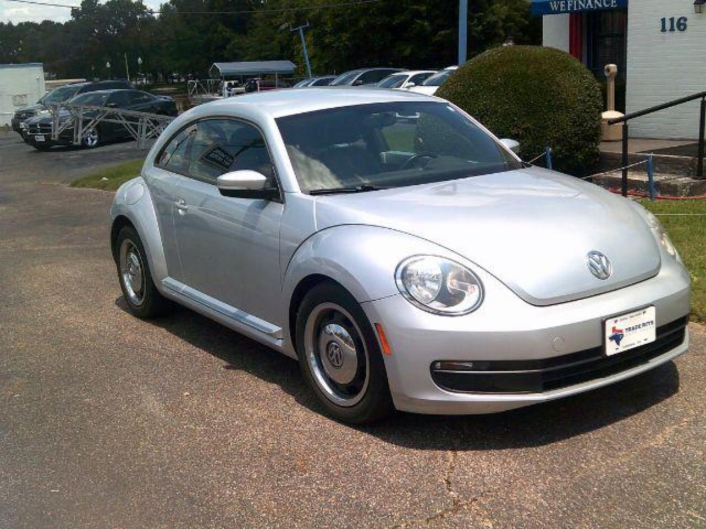 2012 Silver /Charcoal Volkswagon Beetle 2.5 (3VWJP7AT5CM) with an 2.5L engine, AUTOMATIC transmission, located at 116 N. Frazier Street, Conroe, TX, 77301, (936) 647-0690, 30.308662, -95.460480 - Photo#1