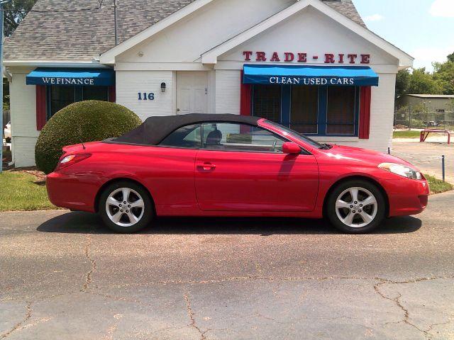 photo of 2006 Toyota Camry Solara SE | SLE