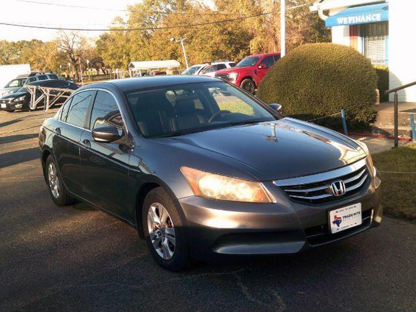 2011 Polished Metal Metal /Black Honda Accord 2.4 SE (1HGCP2F65BA) with an 2.4L I-4 DOHC engine, 5-Speed Automatic transmission, located at 116 N. Frazier Street, Conroe, TX, 77301, (936) 647-0690, 30.308662, -95.460480 - Photo#1