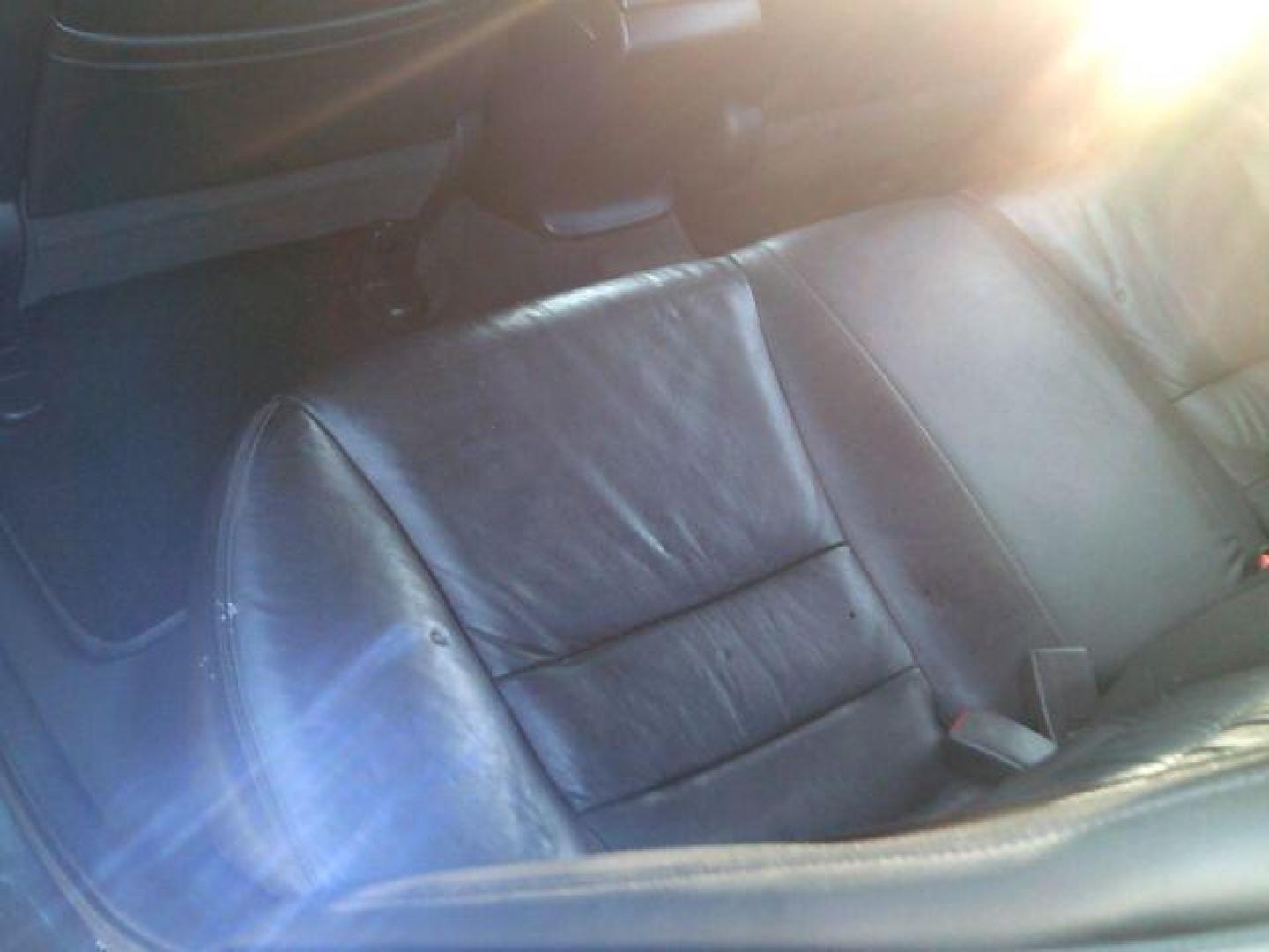 2011 Polished Metal Metal /Black Honda Accord 2.4 SE (1HGCP2F65BA) with an 2.4L I-4 DOHC engine, 5-Speed Automatic transmission, located at 116 N. Frazier Street, Conroe, TX, 77301, (936) 647-0690, 30.308662, -95.460480 - Photo#7