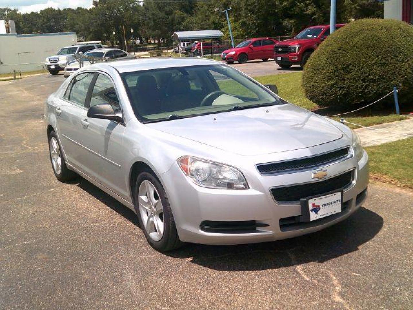 2012 Silver Ice Metallic /Titanium Chevrolet Malibu LS (1G1ZA5EU0CF) with an Ecotec 2.4L I-4 DOHC engine, 5-Speed Automatic transmission, located at 116 N. Frazier Street, Conroe, TX, 77301, (936) 647-0690, 30.308662, -95.460480 - Photo#1