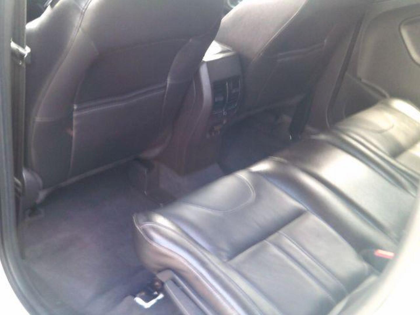 2013 White Platinum Tricoat /Charcoal Black Ford Escape Titanium (1FMCU0J99DU) with an EcoBoost 2L I-4 gasoline direct injection engine, located at 116 N. Frazier Street, Conroe, TX, 77301, (936) 647-0690, 30.308662, -95.460480 - Photo#6
