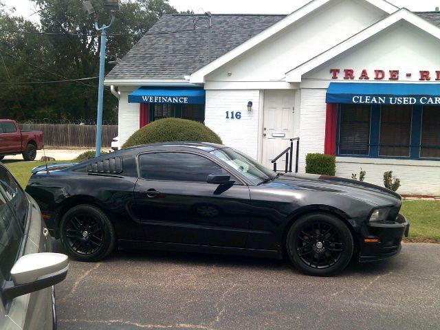 photo of 2014 Ford Mustang V6