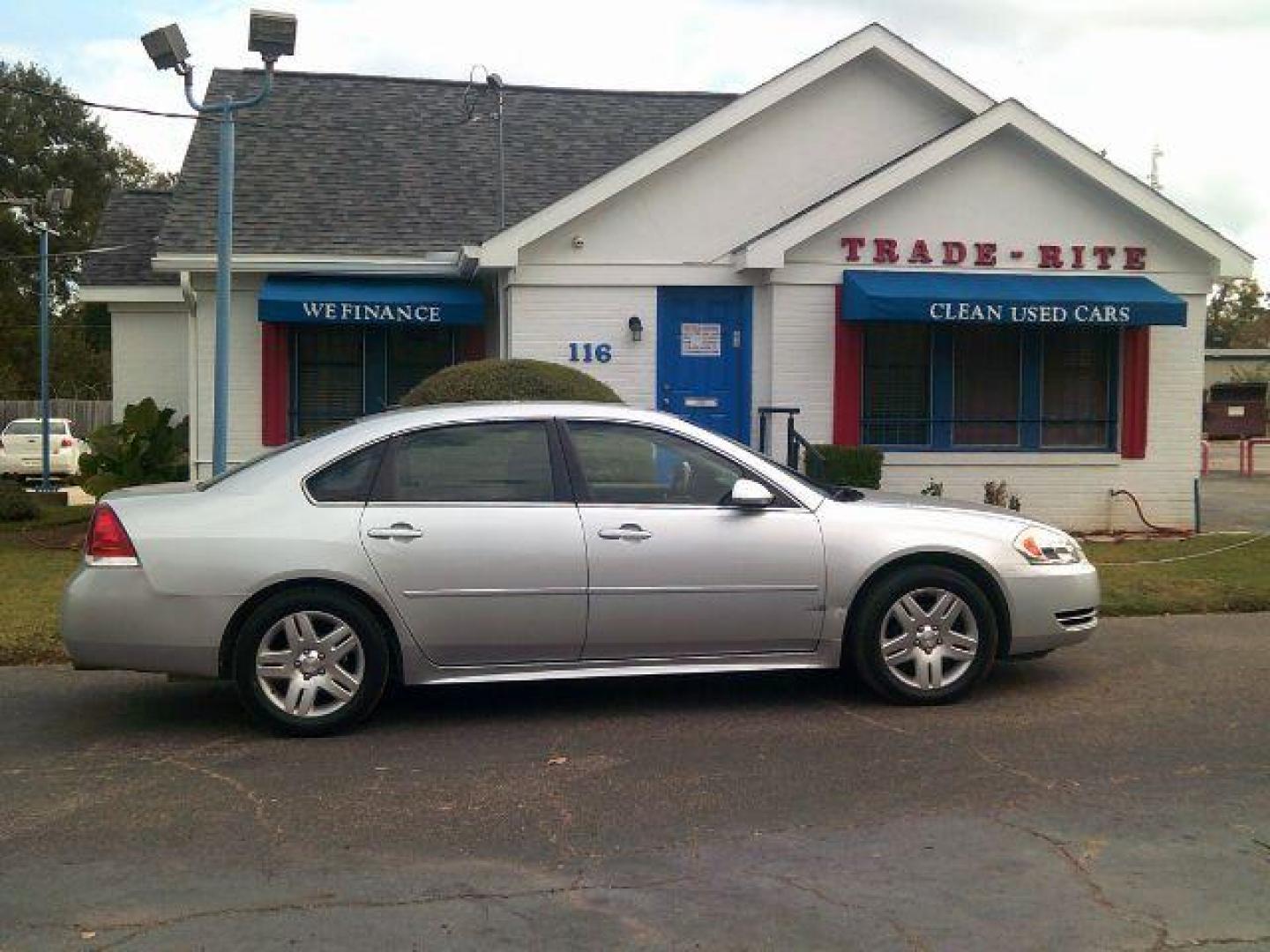 2014 Chevrolet Impala 2FL's photo