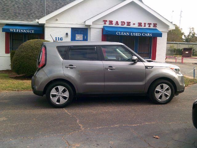 photo of 2014 Kia Soul BASE