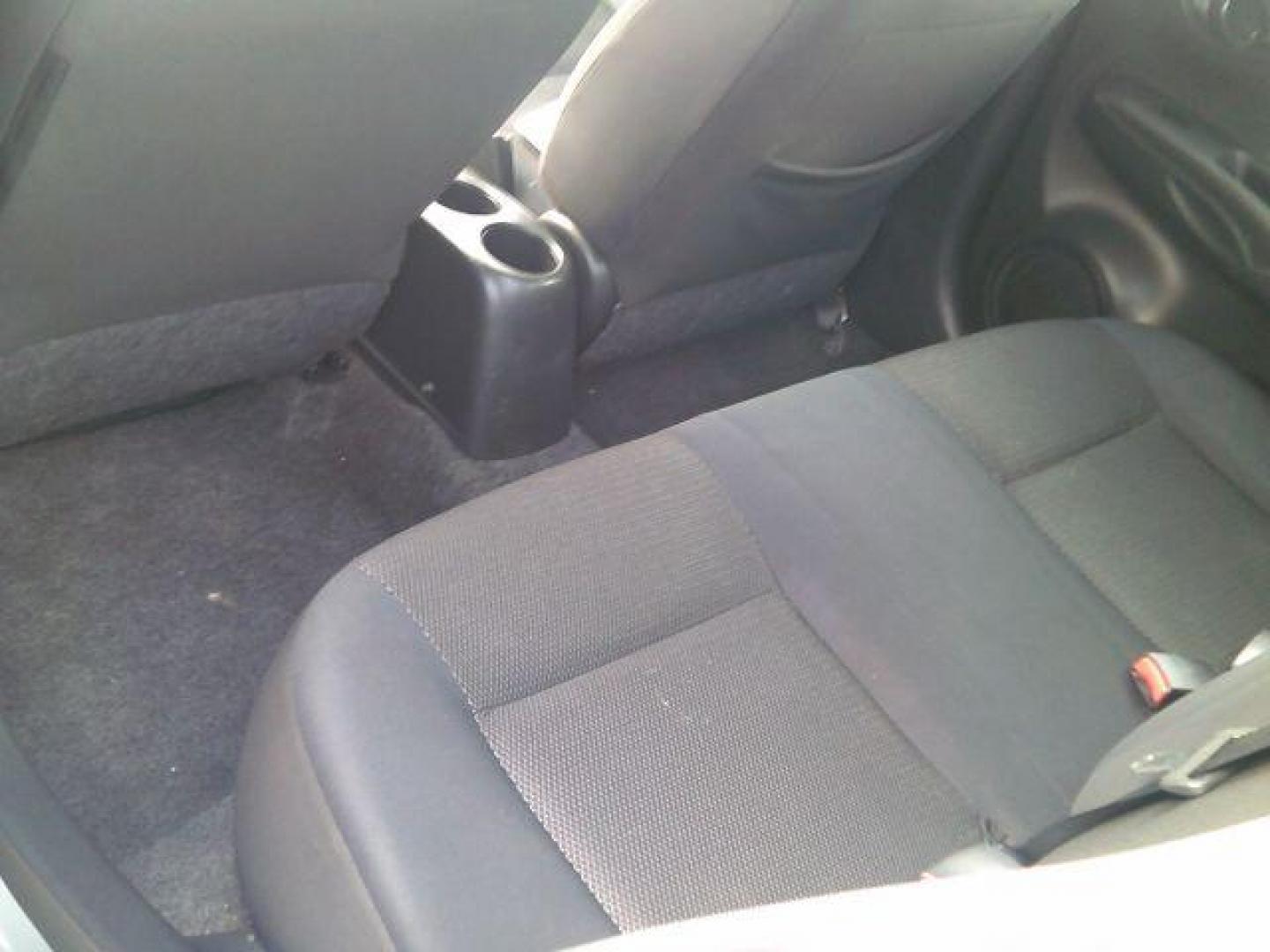 2012 Magnetic Gray Metallic /Charcoal Nissan Versa 1.6 SV (3N1CN7AP6CL) with an 1.6L I-4 DOHC engine, located at 116 N. Frazier Street, Conroe, TX, 77301, (936) 647-0690, 30.308662, -95.460480 - Photo#6